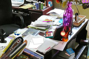 凌乱办公室寻物