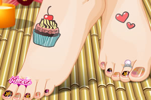 脚的装饰和美甲