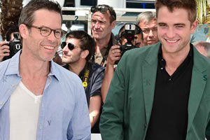 戛纳电影节找字母