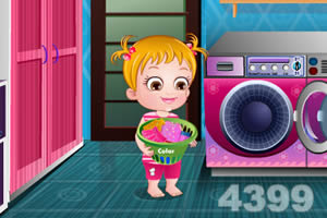 可爱宝贝清洗衣服