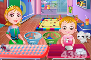 可爱宝贝清洗衣服