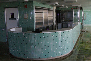 逃出废弃疗养院