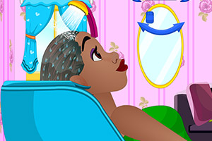 缇娜公主去美发