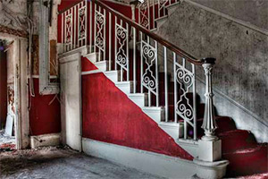 逃出废弃孤儿院