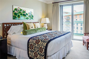 逃离鲨鱼海滩旅店