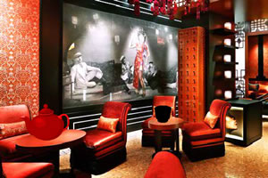 中式现代房逃生