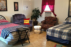 温馨养老院逃脱