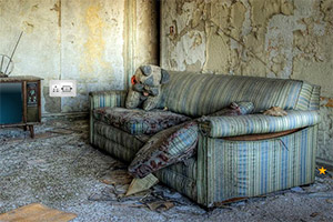 废弃的假日酒店逃脱