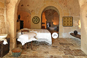 洞穴度假村逃脱