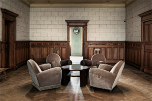 废弃的神秘别墅