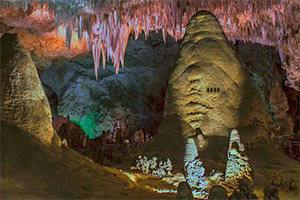 逃离卡尔斯巴溶洞