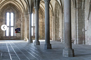 逃离蒙圣米歇尔修道院