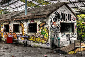 废弃游乐园逃脱