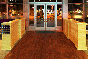 逃出温馨咖啡馆