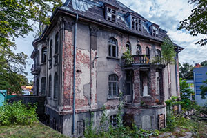 废弃的郊外别墅逃脱