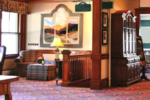 逃离老鹰山别墅