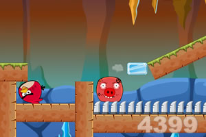 愤怒的小鸟VS捣蛋猪选关版