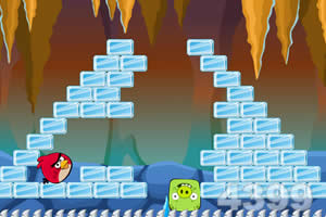 愤怒的小鸟VS捣蛋猪选关版