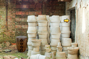 被毁坏的房子逃脱