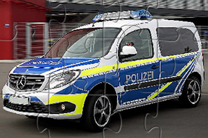 奔驰急救车拼图