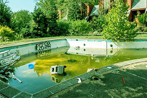 废弃的度假酒店逃脱