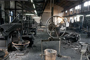 废弃工厂逃脱10