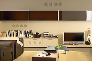 逃离马鞍棕色房间