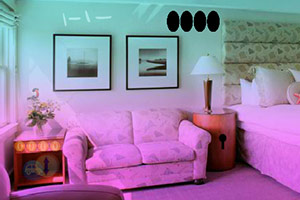 逃离孤独的房子