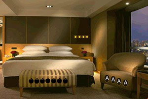 逃离奢侈的房间