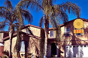 逃离豪华别墅区