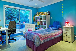 逃出淡蓝色房间