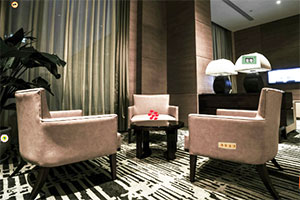 卡洛琳逃离噩梦地