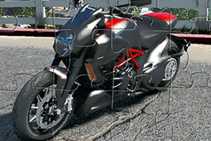 杜卡迪摩托拼图