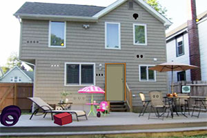 精致小屋后院逃生