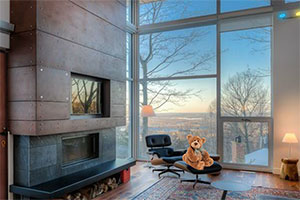 逃离宽敞的木屋